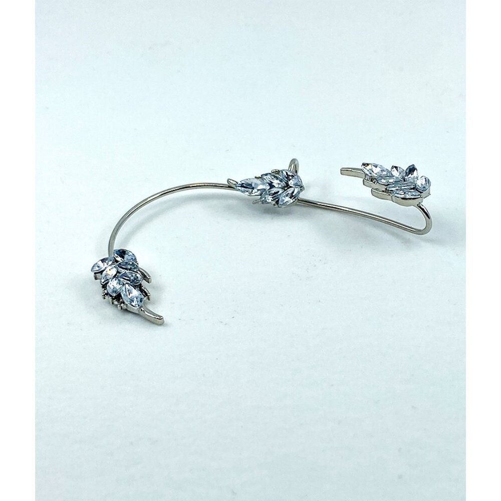 🔵 Left Ear Cubic Zirconia Climber Ear Cuff Crawler NWT - Picture 3 of 5